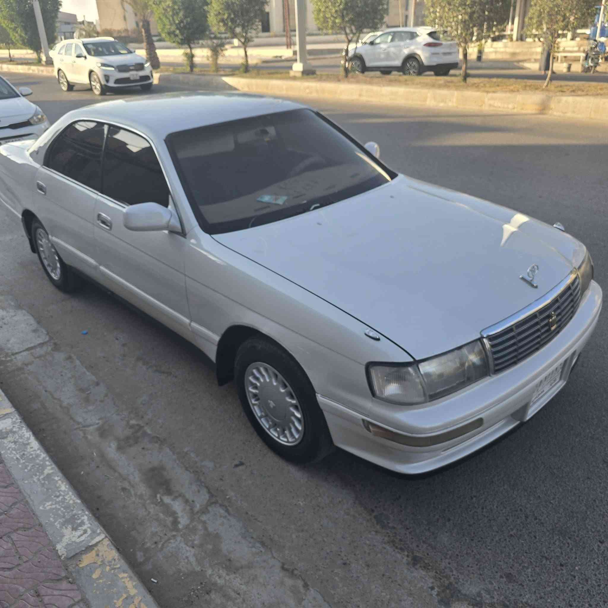 السلام عليكم
بطه موديل ١٩٩٤ محرك ٢٥٠٠ تخم تاير حداديه جديد 
السعر ٥٢ مجال بسيط مكاني الفلوجه 
***********
