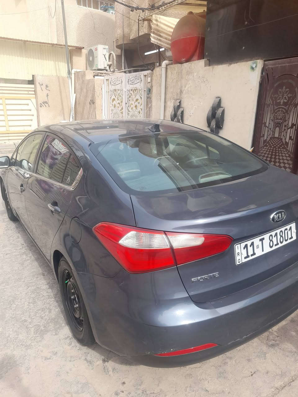 السلام عليكم 
للبيع او مراوس حسب القناعه 
 فورتي أمريكي 2.0 GDi
موديل 2016

 المواصفات نص فول 
سمارت كروس كونترول
تحكمات ستيرن فول 
نظام قيادة ( ايكو )
مري شفط 
اشاير بالمري 
ويل كب 16
شاشه + كامرة خلفيه 
شاشه اعطال 

السيارة امريكية:: حادثه جاملغ ايمن نفسه راجع وجاملغ الايسر مصبوغ فقط 

مكينه مفتوحة على أيدي شغل درجة أولى. 

بدون تبديل بدون دواخل بدون ايرباك مكفوله 
صور سونار ناشرها واضح  وصور الحادث بالمنشور واضحه 

(رقم بغداد  تحويل ثاني يوم)

السعر 105 بيه مجال 

***********
مكاني بغداد الدولعي
