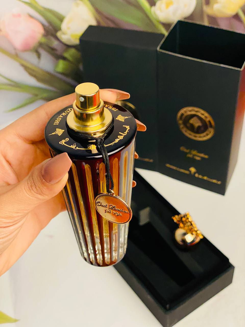 عطور براند إبراهيم القرشي 🇦🇪🇦🇪

♥️عطر عود توباكو - إبراهيم القرشي 
النوتة العطرية :
مقدمة العطر ، الجلد ، توباكو 
قلب العطر عود الخشب الصندل 
قاعدة العطر خشب البتولا العود الهندي 🪵😍🔥

🖤عطر أيكونك عود لذر "
وصف العطر عطر شرقي جلدي يجمع بين روائح الشرق والغرب 
مكونات العطر : يمزج بين نفحات عليا من الجلد والبخور وقلب من الفانيليا والفلفل الأسود وحبوب التونكا 
قاعدة العطر العود وخشب الارز والسوسن 😍🔥🖤

سعر القطعة ٢٢ الف


**إذا كنت صاحب هذا الإعلان وتريد حذفه لأي سبب، رجاءا أرسل رسالة إلى الدعم الفني**