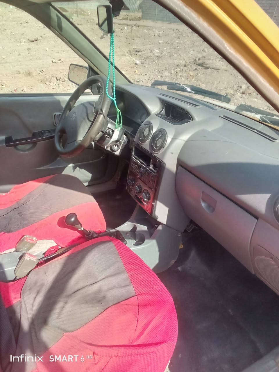 سلام عليكم سياره سايبه مديل ألفين ١٢ سياره حلو جاهزة مراوس أو بيعه سعره ١٥ اوبيه مجال العنوان بصرة ابوالخصيب حمدان البز قرب سيطرة التحرير رقم الهاتف ***********
