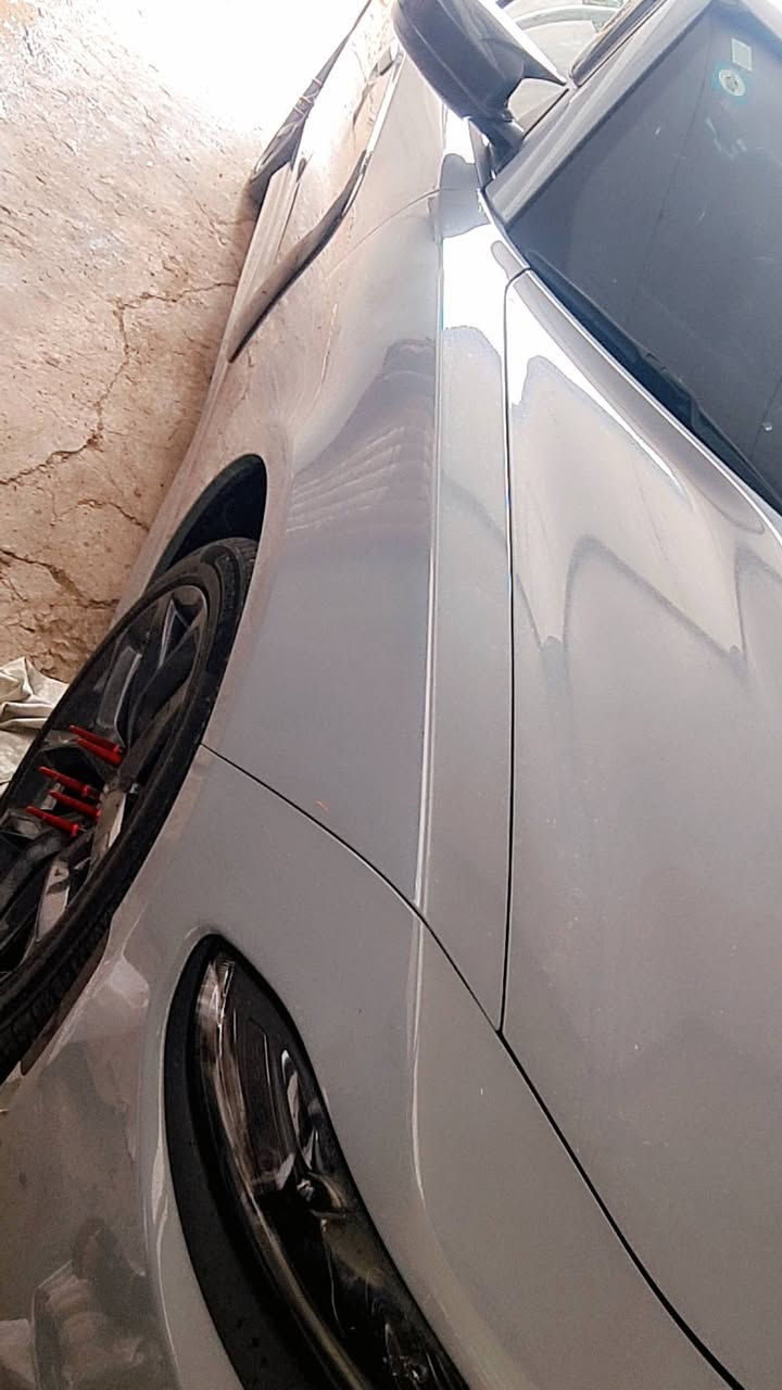 جارجر لون اسمنتي كلين بدون حادث 
محرك ٦سلندر GT
فول من غير رادار 
ماشيه ٤٠ فقط
رقم بغداد 
اتصال على رقم ***********
