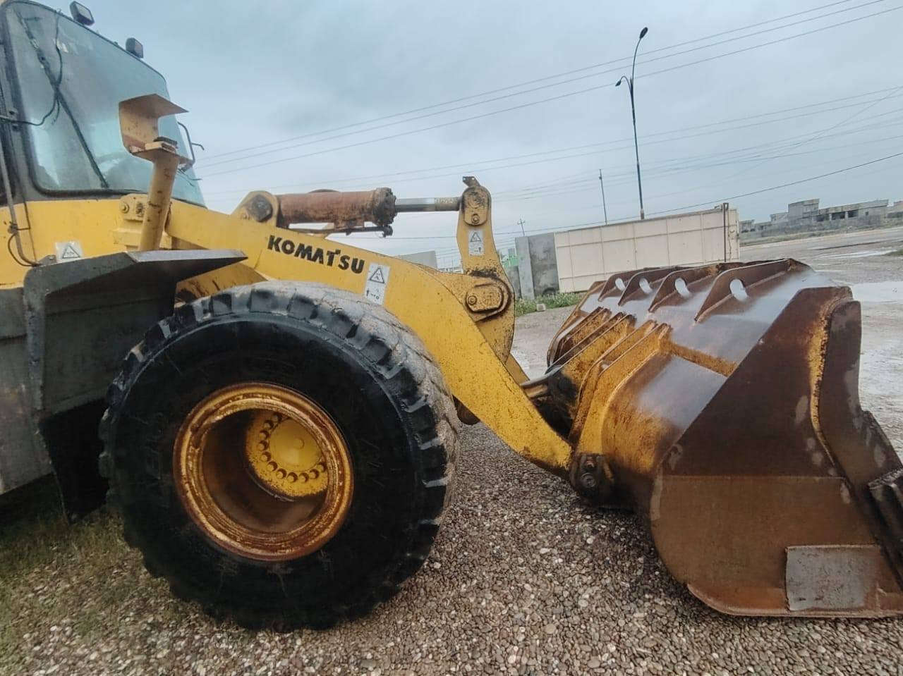 للبيع شفل كوماتسو
حجم 380   منفيس 
ستفسار اتصال ***********
