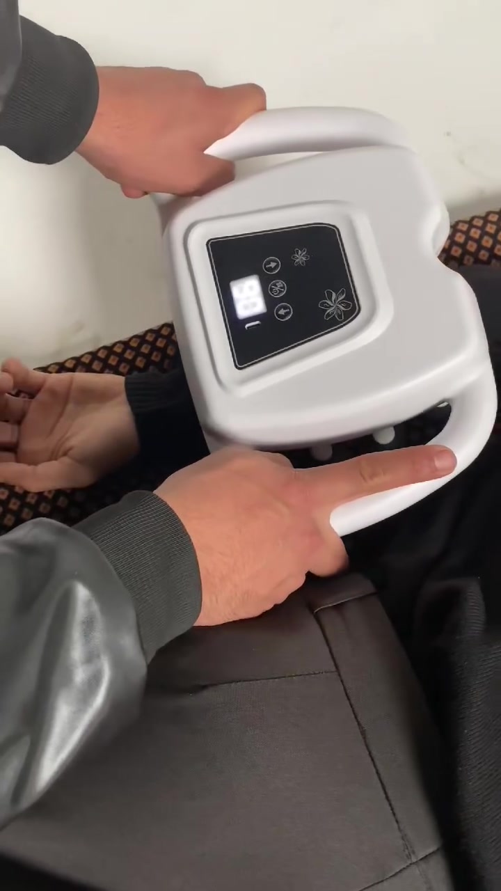 جهاز تدليك الجسم كلش مريح للعظلات  يساعد عل استرخاء  سعره 30


**إذا كنت صاحب هذا الإعلان وتريد حذفه لأي سبب، رجاءا أرسل رسالة إلى الدعم الفني**