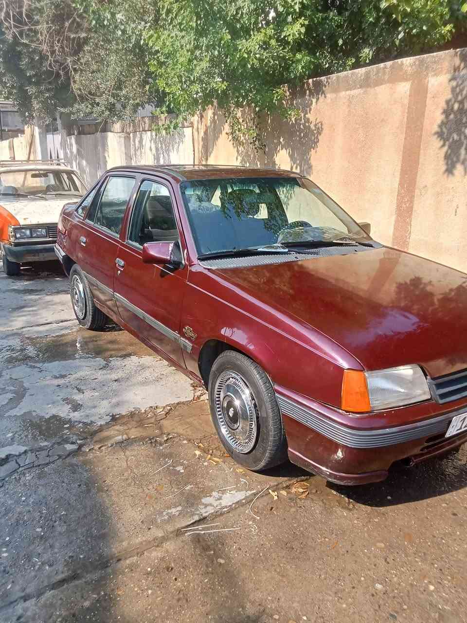 كاديت موديل 88 شرط محرك والكير محرك 16 بدون ضرر مصبوغه عام جماليه السعر 26
*********** 
‪‪***********
