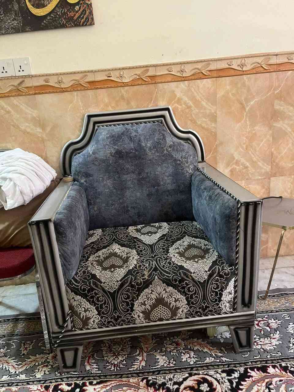سيت قنفات قطعتين ابو 3 نفرات وقطعتين ابو نفر واحد يعني المجموع 8 نفرات بسعر 250,000 وبيهن مجال رقمي
***********
واتساب 
وعنواني كربلاء
