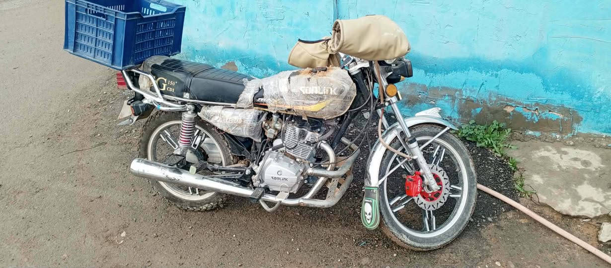 مكلف لحد يطبلي خاص.. 

سلام عليكم دراجه للبيع سيفان مديل 23 اوراق اصوليه دراجه مكفوله 600 وبيها مجال‏‪0771 790 0038‬‏
