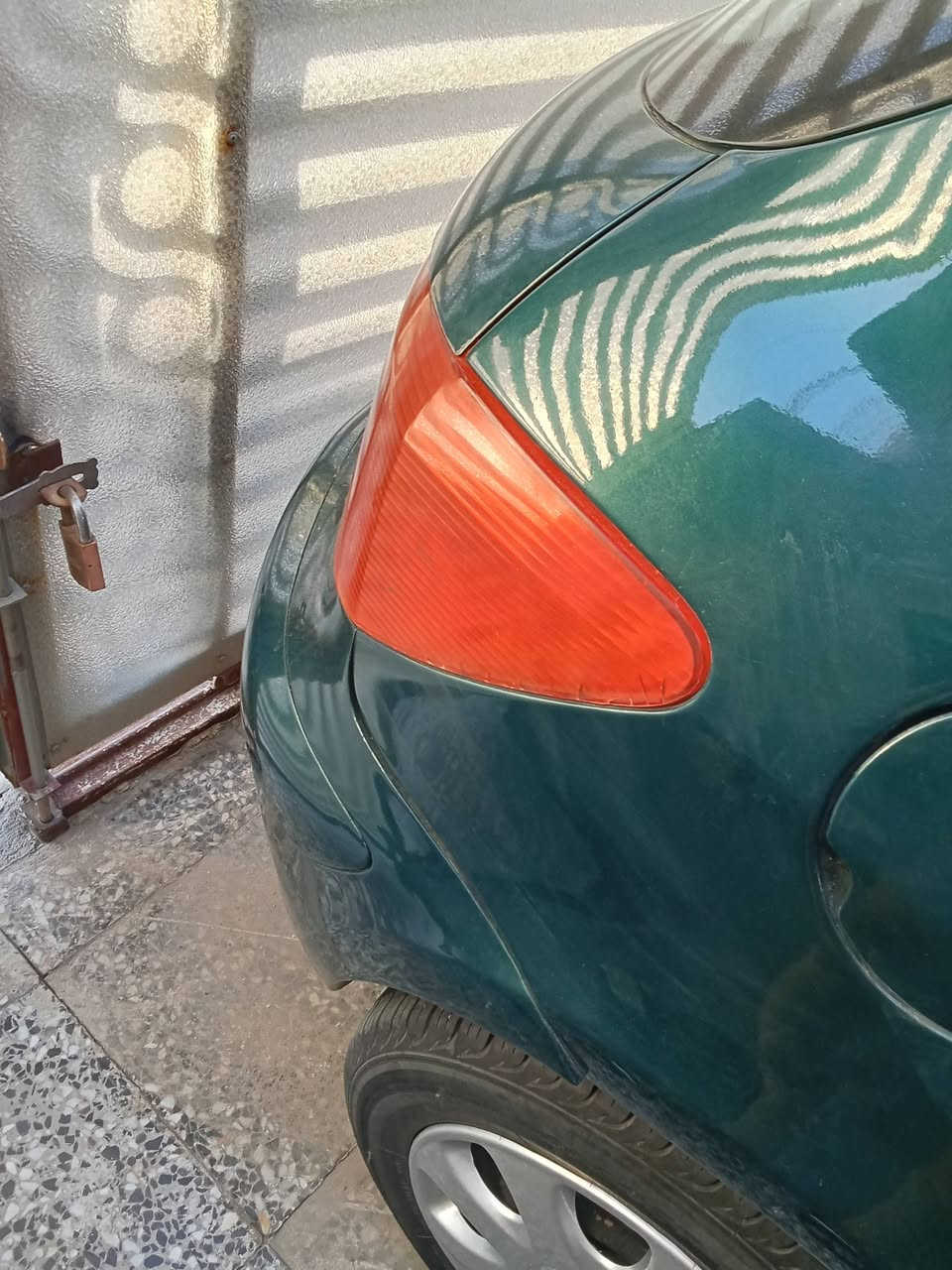 بيجو 307 موديل 2005 سيارة مكفولة من كير صدر محرك تبريد السيار باسمي للتواصل ***********
