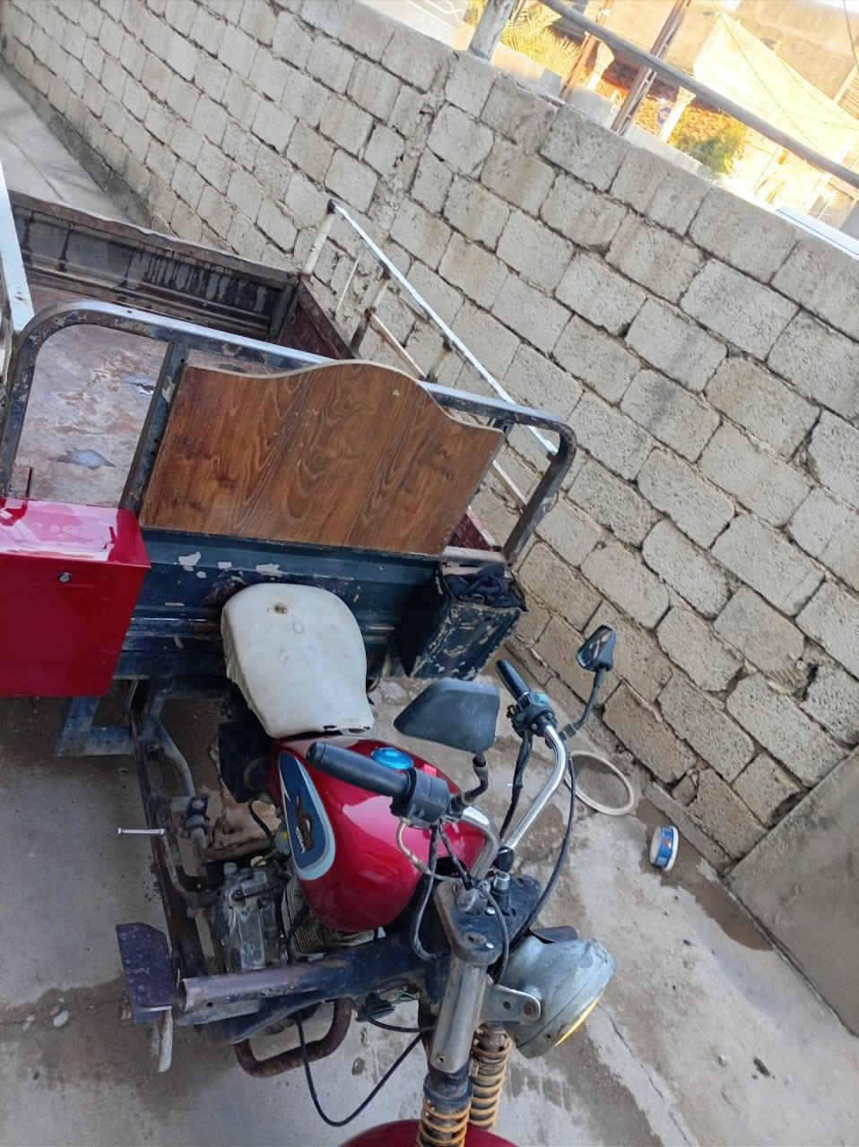 ستوتة كاملاة مكملاة سعرهة ٥٥٠ او بيهة مجال


**إذا كنت صاحب هذا الإعلان وتريد حذفه لأي سبب، رجاءا أرسل رسالة إلى الدعم الفني**