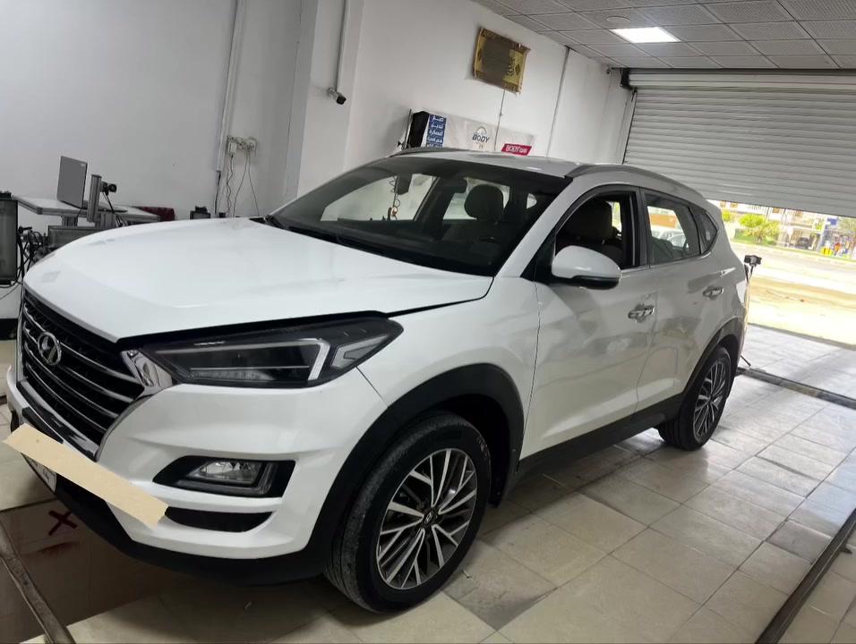 السلام عليكم توسان ٢٠٢٠  شركة الكاصد خليجي محرك ٢٠٠٠ للبيع  السعر ١٨٠ورقة وبيها مجال *********** رقم بغداد
