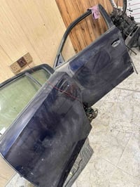 بابيتين جارجر جهة السايق مصبوغات للبيع المكان بغداد زيونة  07700042050