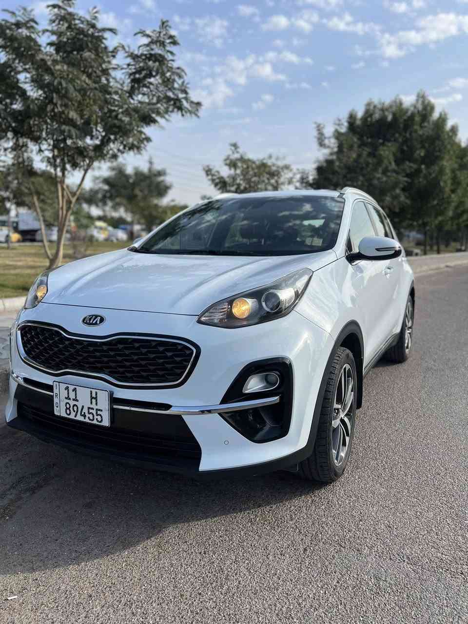 للبيع كيا سبورتج 2020 خليجي كفاله عامه من صبغ وتبديل وفتح رقم بغداد الجديد بسمي موصفات سبورتج العاديه بيسك ماشيه 64 الف السعر 203 وبيه مجال 
مكاني بغداد حي الحسين / قرب شارع مطار 
***********
