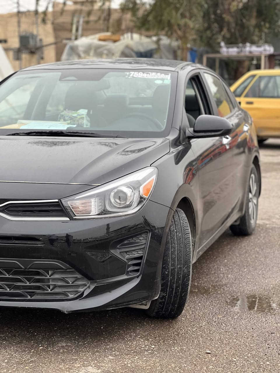 السلام عليكم…

مكلف بالنشر رقم صاحب السيارة داخل المنشور للتواصل واتساب او اتصال 

كيا ريو موديل 2023 أمريكي فول 

حادث السياره خلفي موضح بلصور شي بسيط كلش و السياره بچم كبس 

المواصفات…

_ السياره بصمه 
_ دخول ذكي 
_ التبريد مناخيين منفصل 
_ شاشه كبيره واصليه وكاله   تدعم Apple car play و Android auto 
_ نظام سبورت مود 
_ مثبت سرعه 
_ مانع انزلاق وتحكمات ستيرن كامله 
_ رادار امامي 
_ كامره خلفيه 
_ المكينه 1600cc دوش والكير نظام cvt 

_ السياره مكفوله كير ومكينه 
_ السياره ماشيه 45 ألف كيلو متر 

(( السعر 125 ورقه )) 

مكان السياره بغداد / العامريه 

رقم هاتف اتصال او واتساب / ***********
