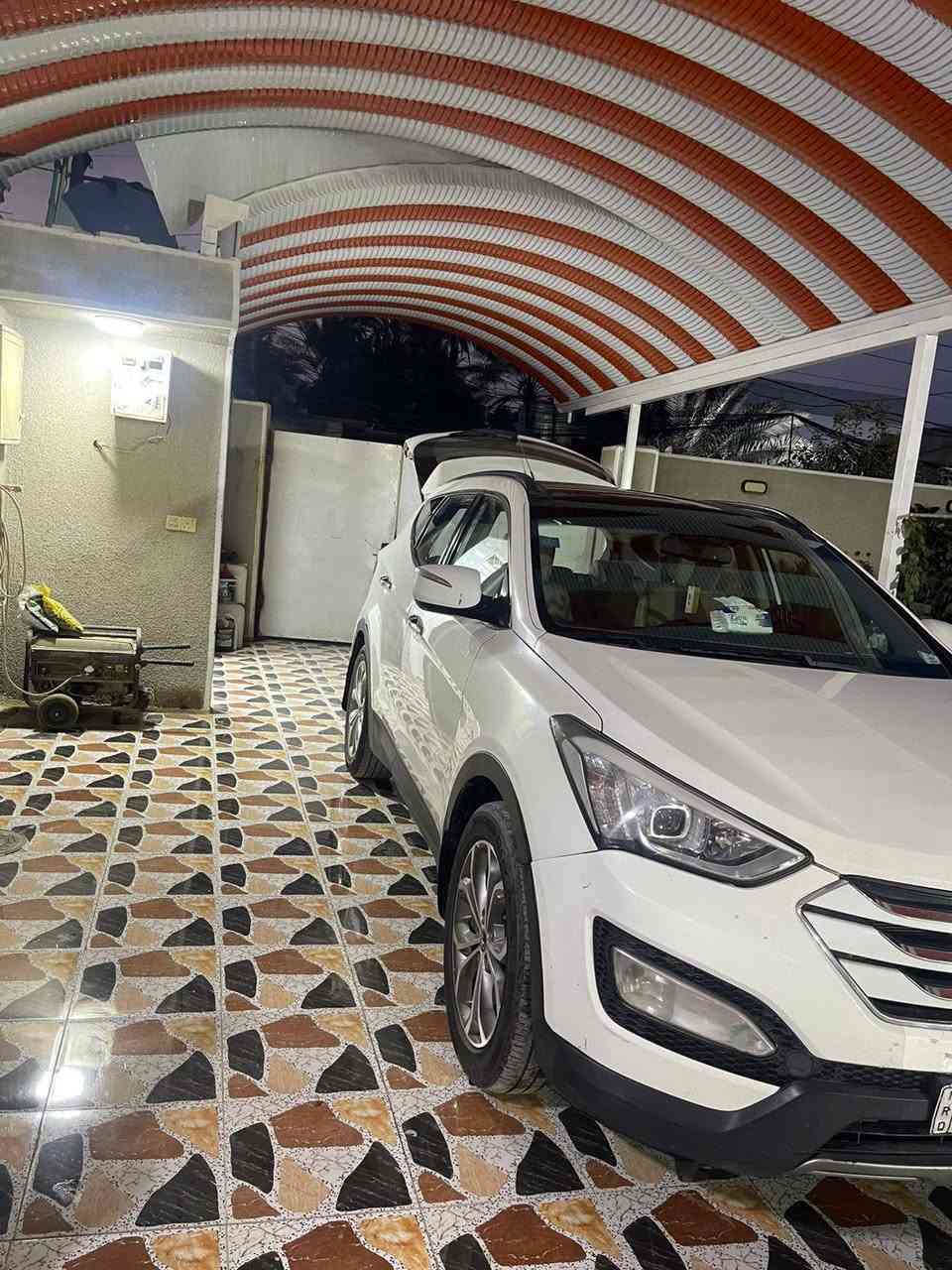 يالله سلام عليكم سنتافي خليجي موديل ٢٠١٣ رقم بغداد بسمي محرك ٢٤٠٠ دوش سبعه راكب ٣ قطع تبريد بارمنوما كشن كهرباء بيه باب خلفي تبديل وجاملغ امامي صبغ مكاني ديالى ناحيه جديده الشط قرب مطعم سامان *********** ١٤٠ وببه مجال
