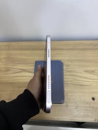 السلم عليكم عندي ايباد مينيسكس نضافة الجهاز 100/100 بطاريه الجهاز 90/1...