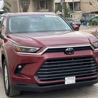تيوتا كراند هايلندر  2024  هايبرد  مواصفات xle بانوراما  ماشيه 36 الف ...