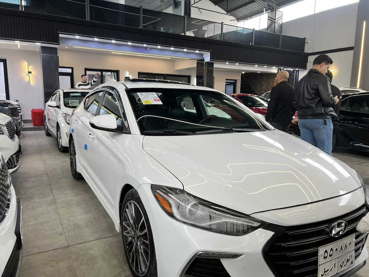 سلام عليكم النترا سبورت 2017  فول موصفات بصمه تشغيل أبواب بصمه فتحه سقف شاير بل مري مزدات رياضي الوره وكدم ويل رياضي كزوز رياضي ستيرن رياضي كشتات حضن رياضي مختوم سبورت 🎞️
محرك 16سوبر ✈️(كير عادي )
ردرات حساسات شاشه كبيره 🖥️
بعد موصفات كثيره ⌨️ 
حادث ربع البوند صبغ وبراد بين الجملغ والباب السايق بارد قليل فقط 
مكان موصل  شرط تحويل 
سعر بلاش 127
اقرأ المنشور زين قبل الاتصال ***********
