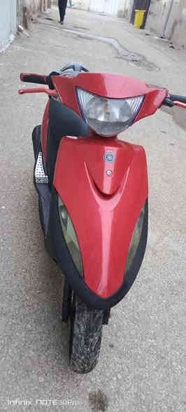 سلام عليكم دراجة ماكس للبيع بوشة 55 الدراجة خير من اللة  مكينة  ولا مجفت ولا دخان كبريتر  جديد تيرات جدد الدراجة علئ اصل الشركة   السعر  900 او مروس اربعة كير  وبيهة مجال  مكاني كوت للستفسار *********** وشراي يدلل
