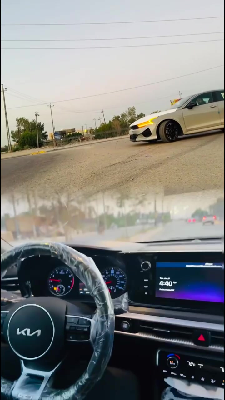 KIA K5 GT 2022
المسافة المقطوعة : 59000mi🚶
حجم المحرك : 1500 تيربو🚀
عدد الاسطوانات : ٤ سلندر 4️⃣
اللون : إسمنتي 
مواصفات
بصمه
كراسي كهرباء ⚡️ 
تشغيل عن بعد 
تدفئة كراسي 🔥
هاند بريك بصمة 
ويل كب
وضعيات قيادة
شاشة تحكم لمس
اندرويد اوتو
ابل كار بلاي
خرائط 
دخول ذكي

جاملغ تبديل وصبغ
جنطه رش صبغ 
ايرباك فقط درگه 
معوقين وكاله عامه انطيك
مكان سماوه_رميثه 
للستفسار ***********
