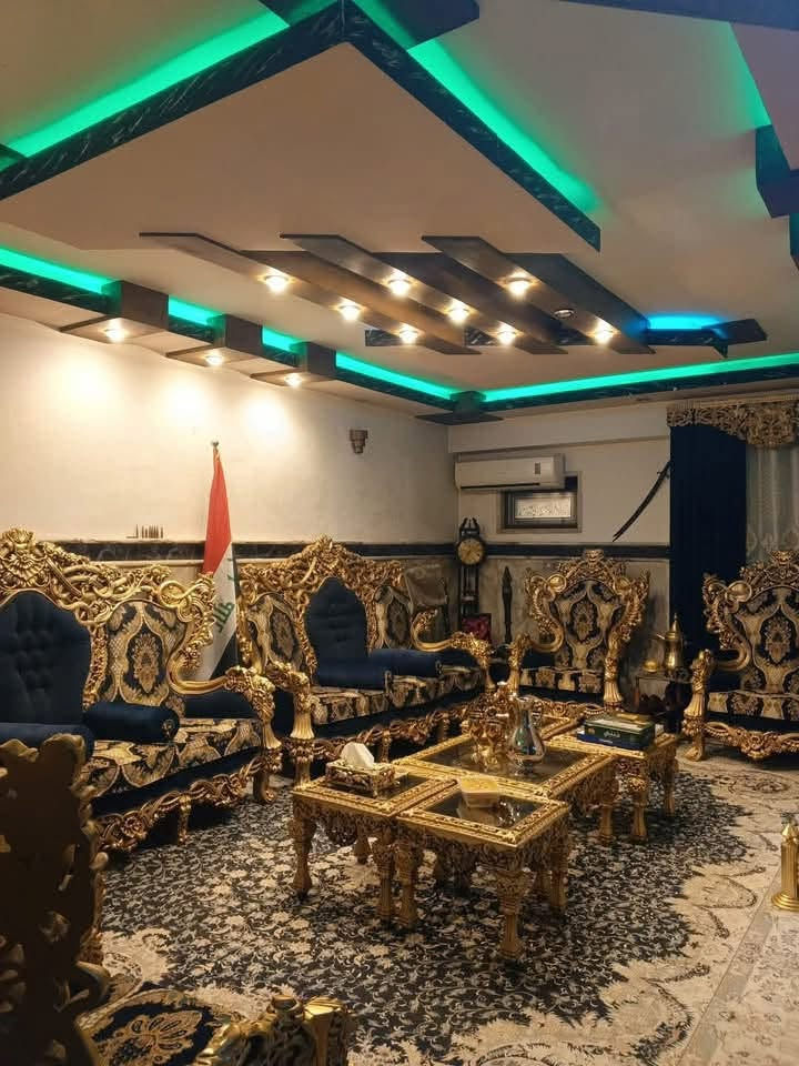 للبيع
#عقارات_مملكة_الخير 
دار للبيع في حي الحدباء الاولى  
شارع 12متر تبليط اتجاه شروق تام 
المساحة 240 متر  واجهة 12 متر 
 سند طابو سكني ملك صرف  
طابقين خمس غرف نوم  وهول واستقبال ومطبخ وصحيات بلطابقين وبيتونة
للإستفسار اكثر الإتصال
***********
***********
‪
او مراجعة مكتب مملكة الخير للعقار الكائن في سايدين  البحرين قرب قاعة الفخامة للاعراس
