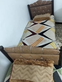 جرابي للبيع 2 ب85 قفل ماخذه الوحده ب75 مستعجلين عل البيع مكان بلديات ش...