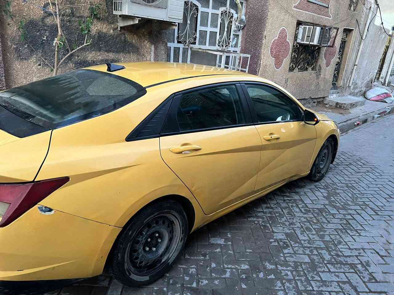 سلام عليكم الانتره موديل 21 بصمه تحكمات صور الحادث بلمنشور ماشيه 60 مكانهه مدينه الصدر للاستفسار ***********
