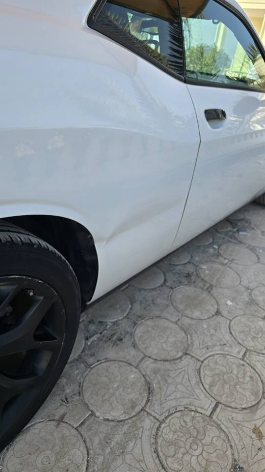 جالنجر 2016   حادث جاملغ وبنيد
سعر 134 وبيها مجال 
السياره محتاجه ترتيب  مثل دعاميه ولايتات واذن محرك 
كير محرك تبريد كلها مكفولة 
مكان سياره بغداد 
***********
بي واتساب 
ما ابيع بالتعليقات  راسل واتساب او اتصل واني خادمك
