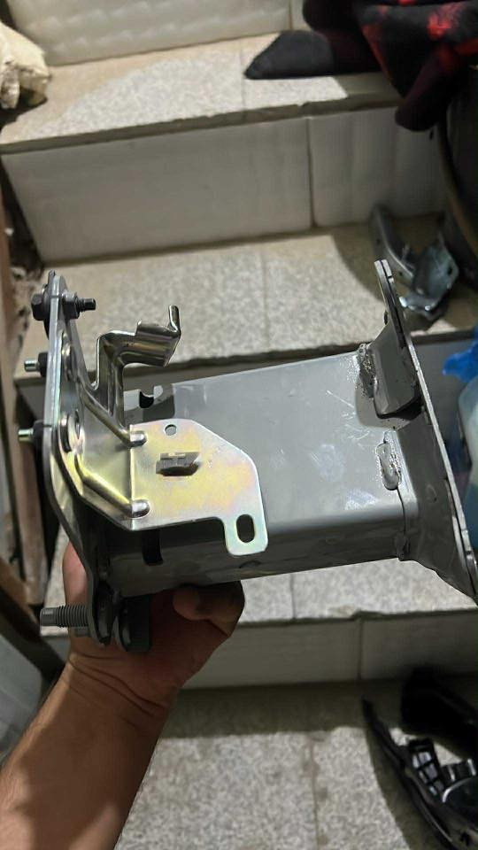 غراض سنترا 2024
اذان بنيد عدد 2 
قفل 
دبه ماي 
شباك 

***********
