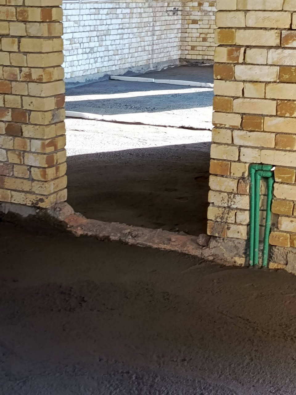 السلام عليكم ورحمه الله وبركاته كادر عمل في كربلأ لتنضيف البيوت وتدخيل السبيس والحدل والصب خباطات يدوي و مركزي وتفليش بأنواعه الصب وخلع الأرضيات وتفليش السقوف وتفليش الرابطات وفتح البيبان كادر منضم وخبره في العمل وهاذه بعض من عملنه واني بخدمتكم هاذه رقمي انتصل وتدلل ***********بيه واتساب
