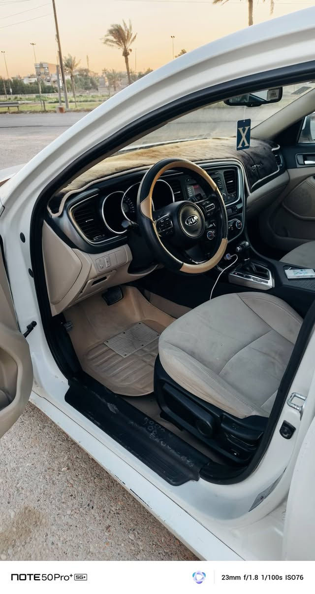 اسلام عليكم اوبتمه خليجيه 2015 ماشيه 155 سياره جديد سعر 130 باقي تفاصيل اتصال ***********
