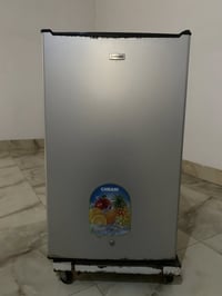 ثلاجة شغاله • ميز تلفزيون • عدد ٢