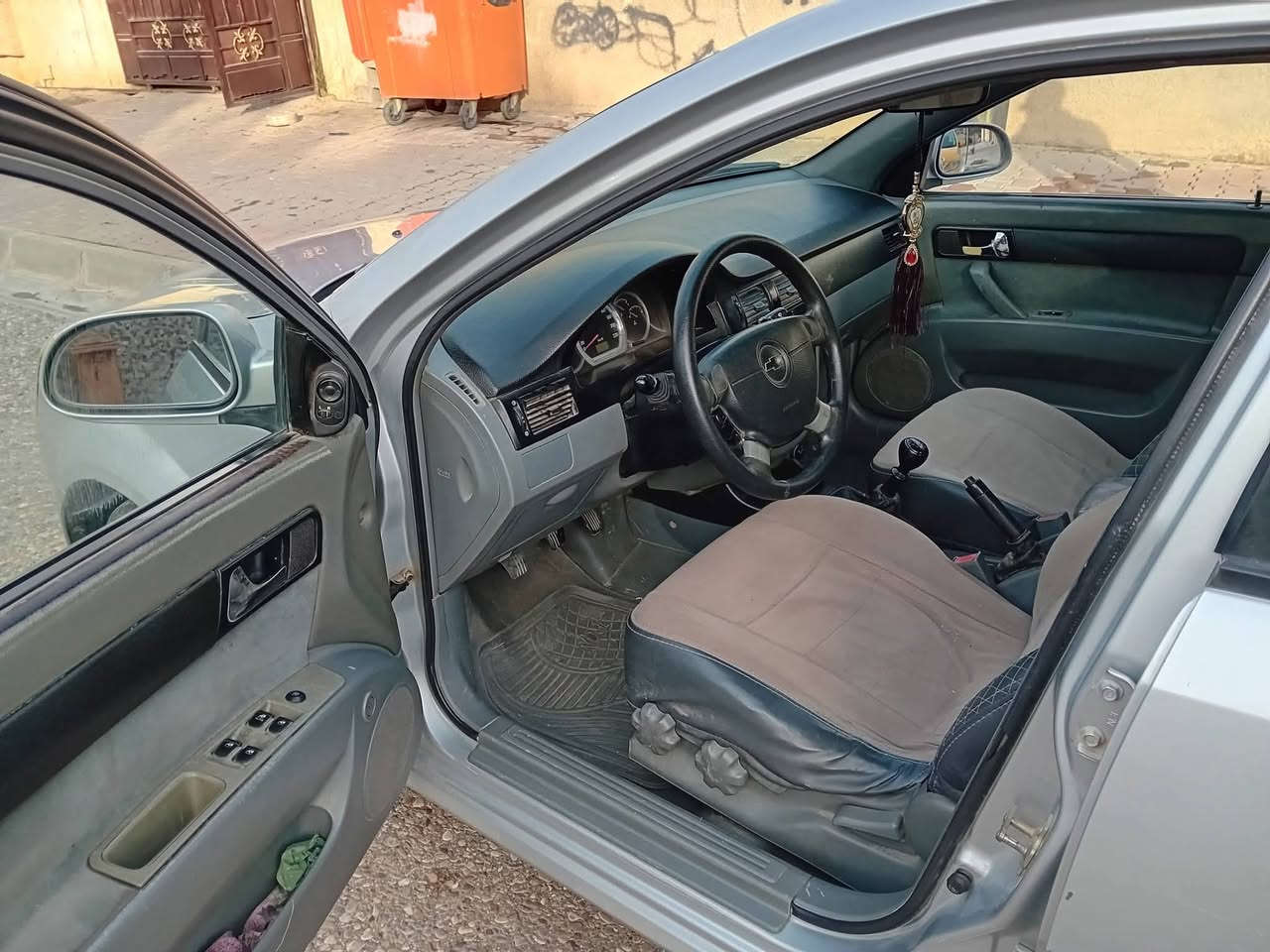 اوبترا ٢٠٠٦
صبغ بس اللي موضح بالصورة
سنوية ٢٠٢٧..بطاقة بنزين
***********
