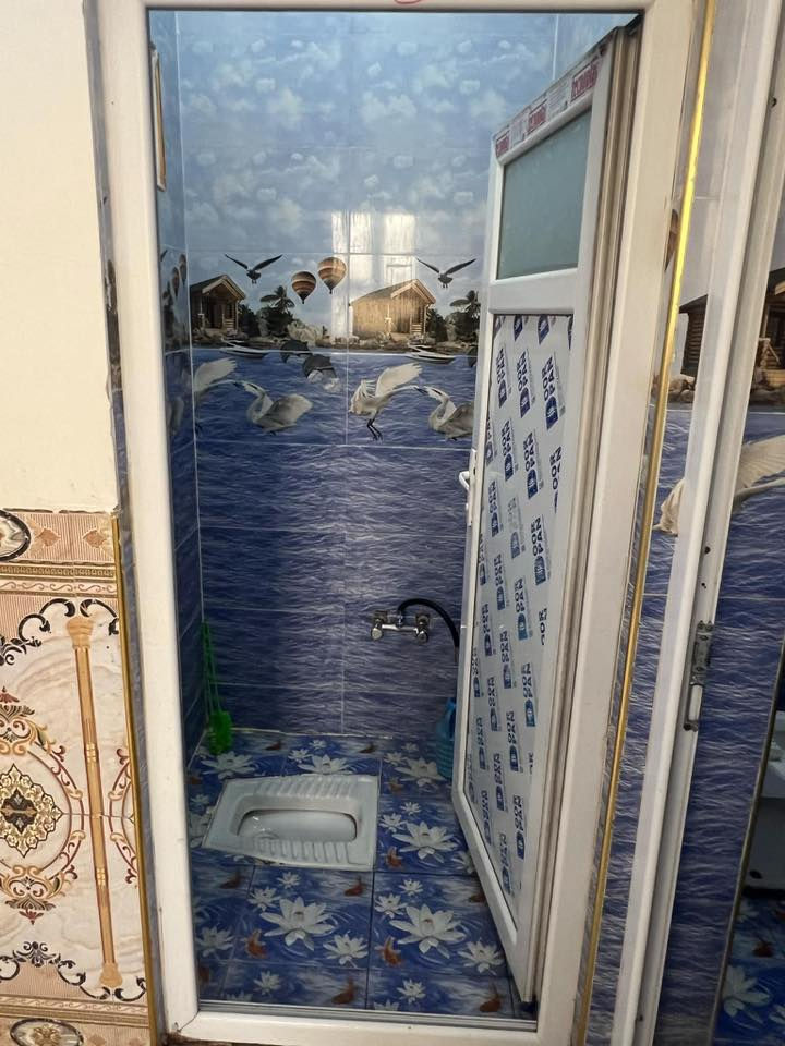 السلام عليكم
اعلان 
يوجد مشتمل  للايجار طابق ارضي بناء حديث جديد يحتوي على غرفتين نوم وصالة واستقبال ومطبخ ومخزن وحمام شرقي وغربي مفصولات وحما خارجي وكراج سيارة 

العنوان:تكريت قرب التقاعد
سعر الايجار 350الف بالشهر
للمعلومات اتصل ***********
