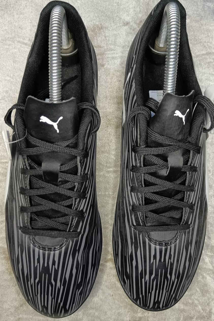 بوما اصلي وكاله محبب تارتان  غير مستعمل قياس ٤١ طول القدم ٢٦ ونص سعر ٤٥ الف


**إذا كنت صاحب هذا الإعلان وتريد حذفه لأي سبب، رجاءا أرسل رسالة إلى الدعم الفني**