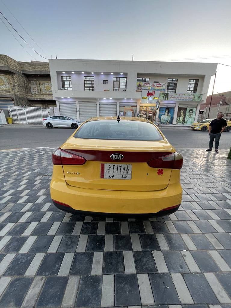 سلام عليكم كيه فورتي 2014 أمريكي حادث جاملغ وبنيد فقط بدون دواخل اليبل واحد عده حادثه
رقم بغداد الماني مشروع وطني سنويه مجددا لل2027 مصفره هيئة غرامات 
محرك1800دوش مرغوب مكفول من تنقيص و تبخير صدر امامي و الخلفي جديد 
تبريد شغال ثلج + تخم تاير جديد 
نص فول العنوان بغداد السعر 95 بية مجال  
رقم هاتف ***********
