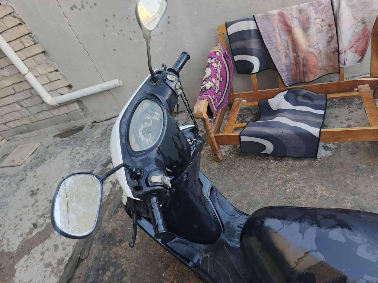 سلام وعليكم ماكس ثعلب للبيع زوج تايرات جدد لايت عالي ناصي اشاير يمنه يسره دبل اشاره شغاله من الطول للطول نقص بس باتري مرات يشتغل مرات لا المكان بغداد محموديه *********** الرقم بي واتساب متواجد فيس@
