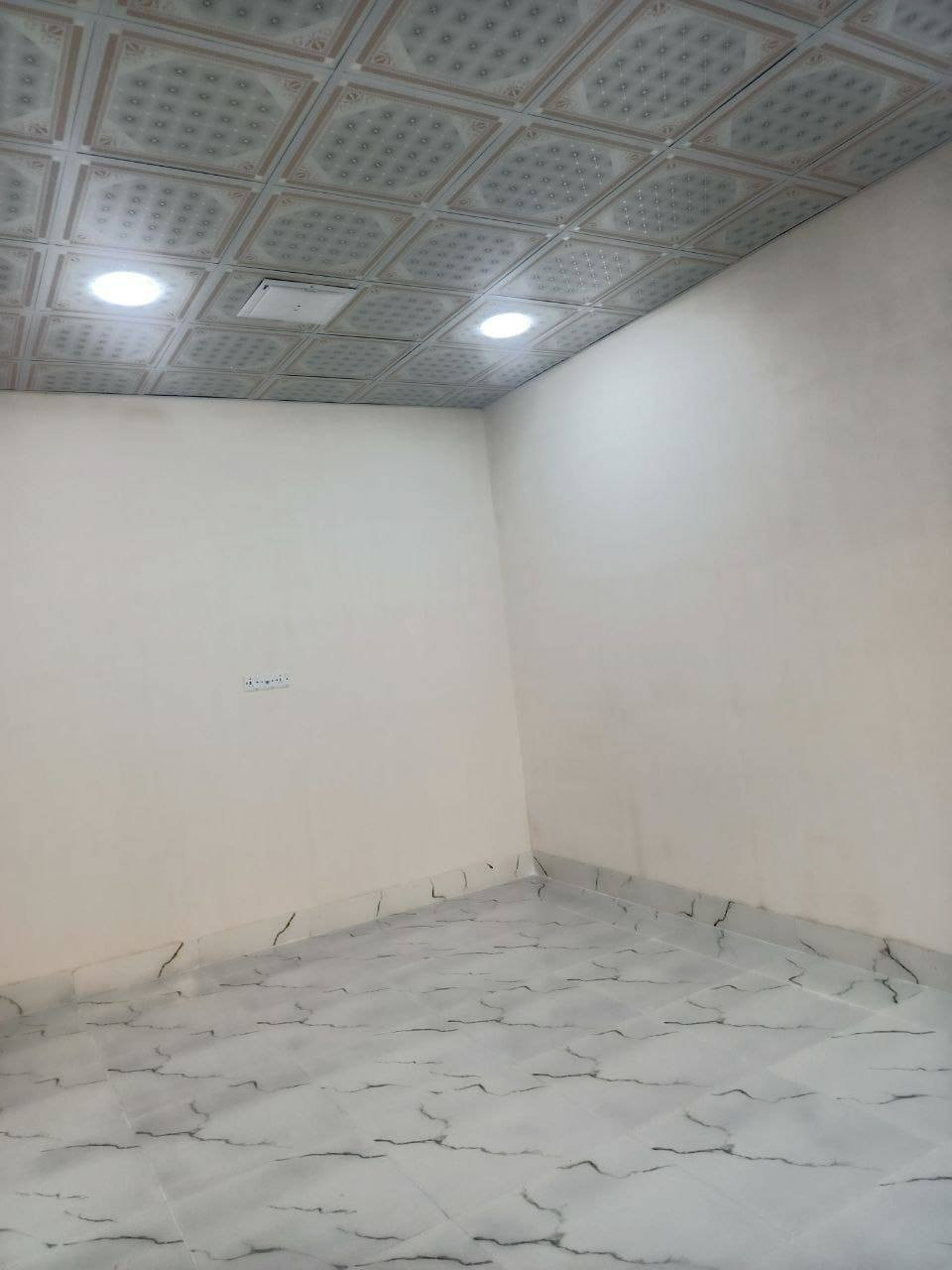 بيت للبيع طابو صرف 100م 5×20 منطقة 55  قرب جامع الراشدين السعر 70بي مجال هاتف *********** أوس مكتب الحضارة للعقارات والمقاولات
