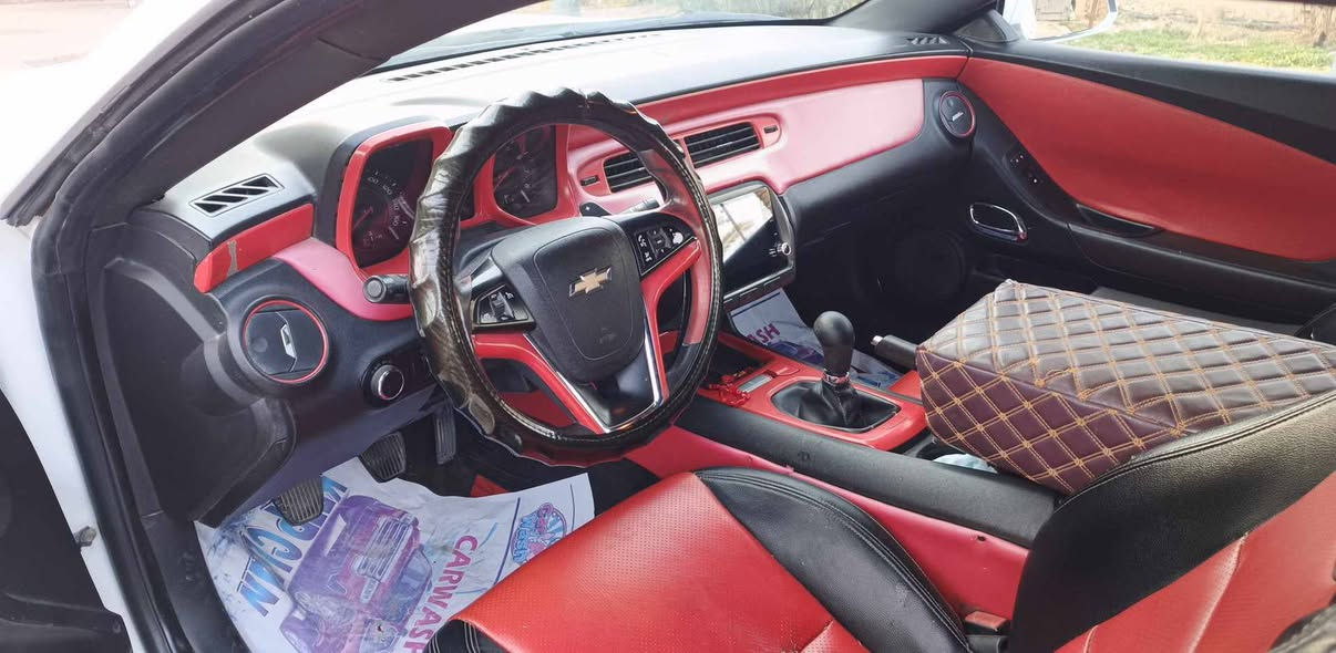 شوفرليت كمارو
موديل 2013

بغداد  رقم دولي 

سنويه 2028

صبغ عام ابيع

گير عادي 6 نمر رياضي

تخم تاير مع باتري مع نوزلات مع بلكات مع عبوه فيت بم مع سلف مع حداديه صدر كله جديده أدامة كاملة   

السعر البيع 90$ وبيه مجال بسيط

و ترهم مراوس  مع سيارة  اربع بوب

الانبار ــ قضاء راوه

رقم الواتساب 

***********
