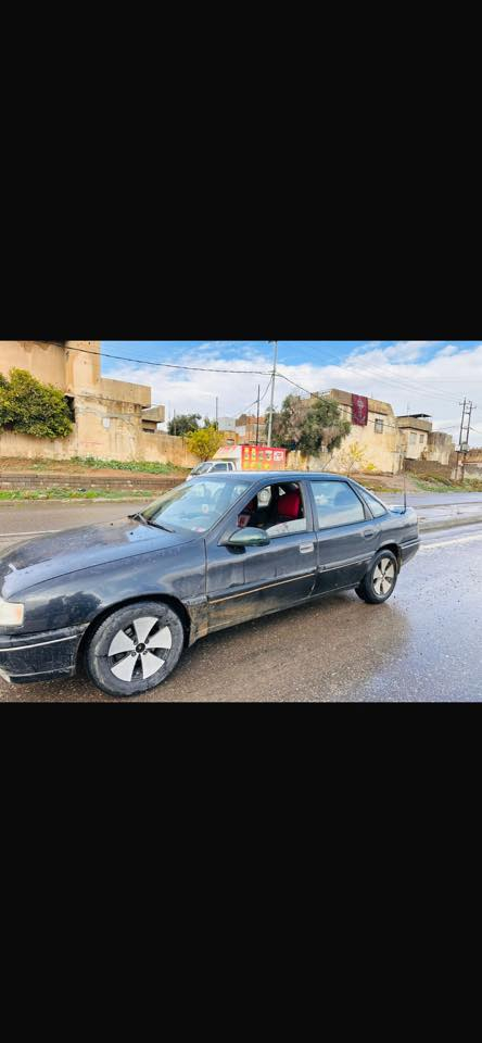 ***********
سلام عليكم 
فكتره موديل 1992
حجم 20
كير محرك شرط 
كاربون بنزين بي
مكاني موصل 
***********
