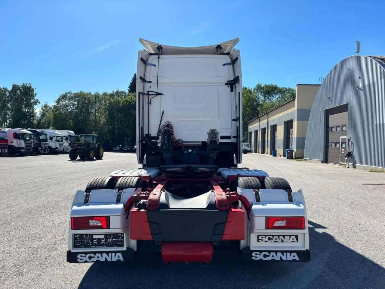 Scania S580
سنة الصنع 2019
ممشى 775.000 كم
ناقل حركة أوتوماتيكي 
قوة المحرك 581 حصان 
نظام المحور 6×2
رتايدر كامرة حساسات 
ثلاجة مايكرويف
كفالة من كلشي 
السعر 570 ورقة
شامل نقل وكمرك


**إذا كنت صاحب هذا الإعلان وتريد حذفه لأي سبب، رجاءا أرسل رسالة إلى الدعم الفني**