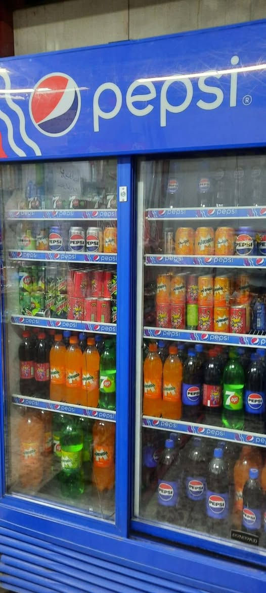 السلام عليكم للبيع أسواق +مخضر +مخزن
حي ور٦٠٠ لسوق بيها مسواك خير من الله يجار +مولد +انترنت ٣٧٥
***********
