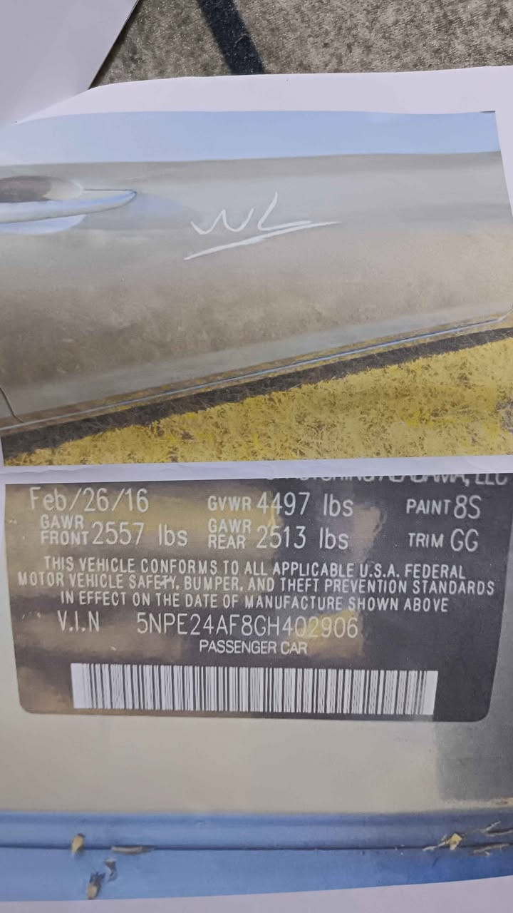 سلام عليكم سوناتا مديل ١٦ وارد أمريكي سياره طابه نسبت غرق خمسه بل ميه سياره ليبل واحد بيهه صبغ ربع جاملغ امامي وبارد بل صندوك سياره جديده معنه كلمه كير محرك كفاله ذي قار مشروع وطني بسمي السعر ١٢٢ وبيهه مجال وبيهه رصعات خفيفه رقم *********** مكاني بصره البصرة, العراق
