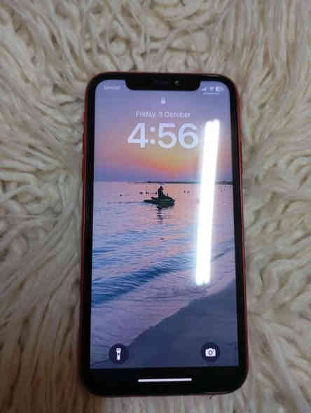 آيفون للبيع 11 شاشه مبدله 
السعر 190 الف 
مكاني طوبجي 
***********
