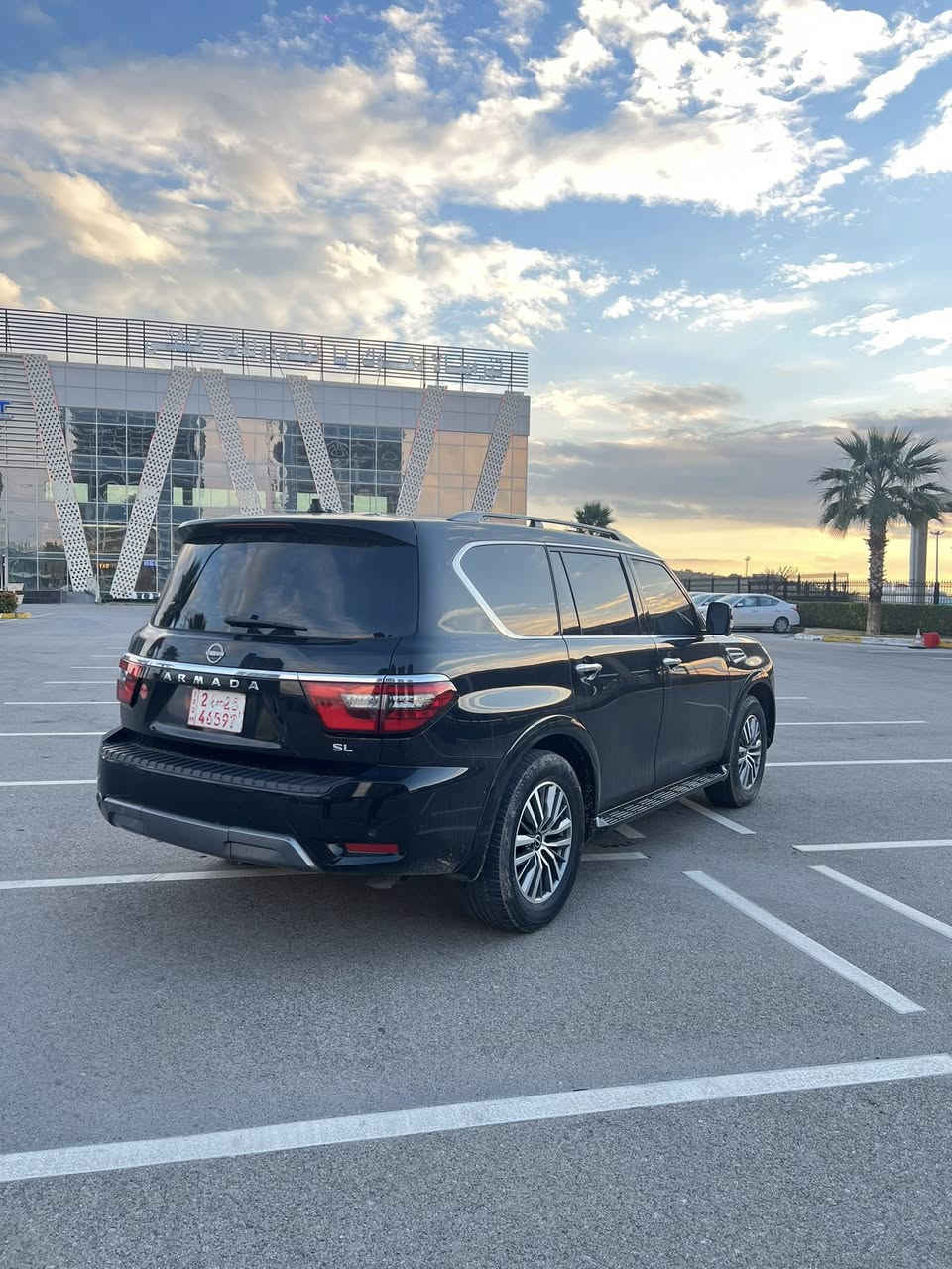سلام عليكم / سيارة للبيع نيسان ارمادة
موديل 2023

 لون سيارة اسود

داخل سيارة اسود جلد 

ماشية 50 الف ميل 

بدون دواخل بدون صبغ 

بيها نص جاملخ امامي تعديل بارد 

رقم كاتي تترقم دهوك اربيل سليمانية 

السعر راسلني عل خاص او اتصل عل رقم ***********
