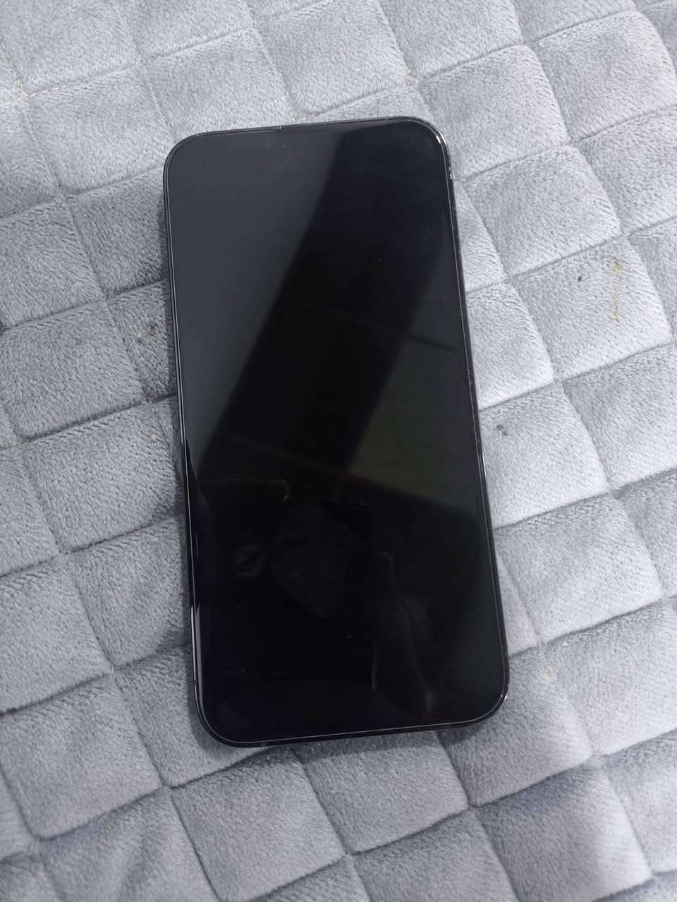 السلام عليكم متاح ايفون 13 برو ماكس نموذج m بطارية 92 مصعدة مو بل عراق ذاكرة 256 تك سيم الجهاز نضيف  نورمال عل حاسبة كلو وضع شركة  سعر 650 رقم  *********** او مراوس ب11 برو ماكس مع فرق
