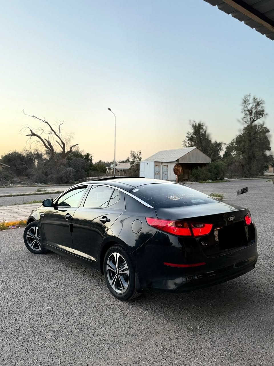 السلام عليكم كي فايف اوبتيما 2016 لون اسود ادوات كصه جنطه شغل باجات اصلي مكينه 2000غاز غاز سياره جديده ودخول جديد ما بيها نقص كير مكينه حداده تخم تاير ويلكب كروم تبريد تدفئه كروز سرعه بلوتوث تحكم ستيرن بانوراما بصمه أبواب وبصمه تشغيل متومه الرقام وسنويه ع لشاصي سياره احله من لصور وجاهزة مكاني البصره السعر 57 وبيها مجال رقمي ***********
