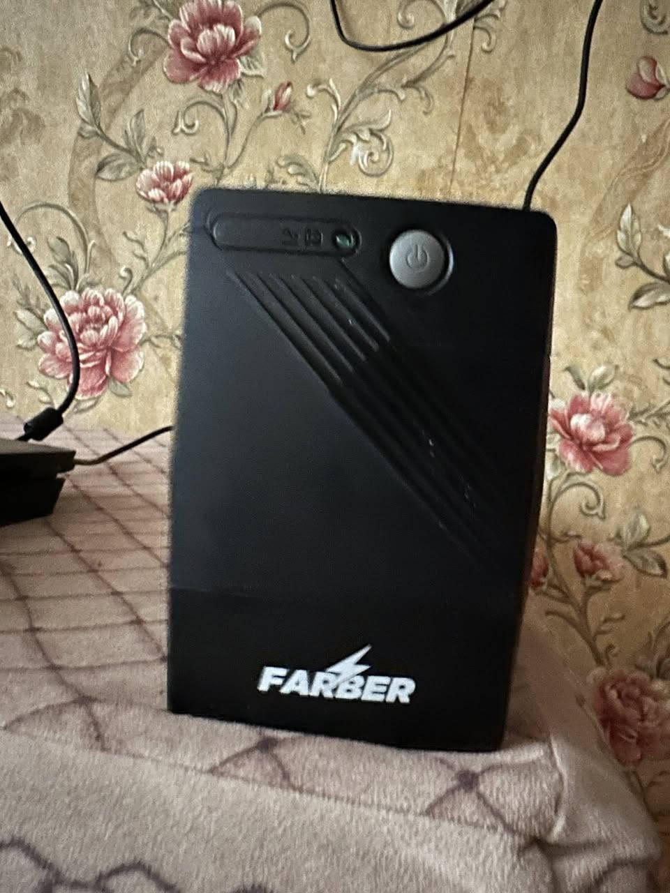 السلام عليكم
بلي فور سلم مهكر نظام ١١ 
 الجهاز ذاكرى ٥٠٠ گيكا  الجهاز جديد بالكارتون مامفتوح ستيكر شركه + يو بي اس شركه فاربير + جويستك عدد ثنين + تسع العاب كلهن قويات بيس ١١ + جي تي ٥ + انشارتد ٣ اجزاء + ماد ماكس + كولفديوتي الحرب العالميه الثانيه + رزدنت ايفل فيلج الثامنه + وي اوت  وبعد العاب ما اذكرهن لان جهاز مجاي افتحه كلش قليل 
السعر ٤٠٠ وبي مجال مكاني المحموديه ***********
***********
