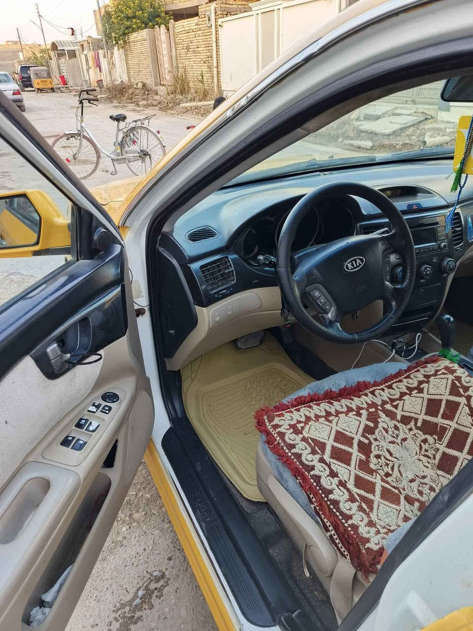 سلام عليكم سياره ابتيما 2010 خليجي
1،السياره بيه ضربه جاملغ الخلفي الايمن مكتوب بالسونار خصم بالبرانكيت سوناره ويه الصور
2،السياره مكفوله من العيب الشرعي 
3،السياره بسمي 
مكان السياره ذي قار قضاء الرفاعي 
سعر السياره 95 وبيه مجال 
***********
