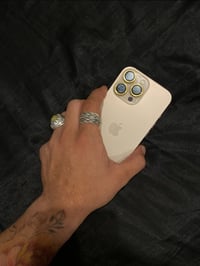 🔱 16 برو ماكس 🔱 ( ذاكرة 512 )  ( بطارية 92% مشحون 390 مرة )  شرط اذا ب...