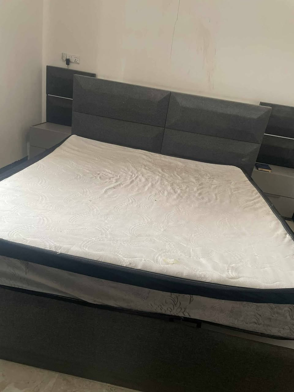 غرفه نوم نضيفه استخدام قليل سعر مليون ونص
تخم نضيف عشر مقاعد سعر مليون ونص 

وياهم بردات


**إذا كنت صاحب هذا الإعلان وتريد حذفه لأي سبب، رجاءا أرسل رسالة إلى الدعم الفني**