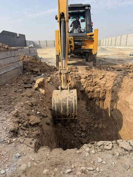 السلام عليكم ورحمة الله وبركاته 
يتم بنا عدد من مزارع بأدارة وشراف وتنفيذ من قبل ابو زينب الحمداني 
معه اروع كوادرنا الابطال الذي تنجز عملهم بكل اخلاص 
غايتنا المصداقيه وسرعه إنجاز العمل ومن لله التوفيق 
الحمداني للعقار والمقاولات:***********
